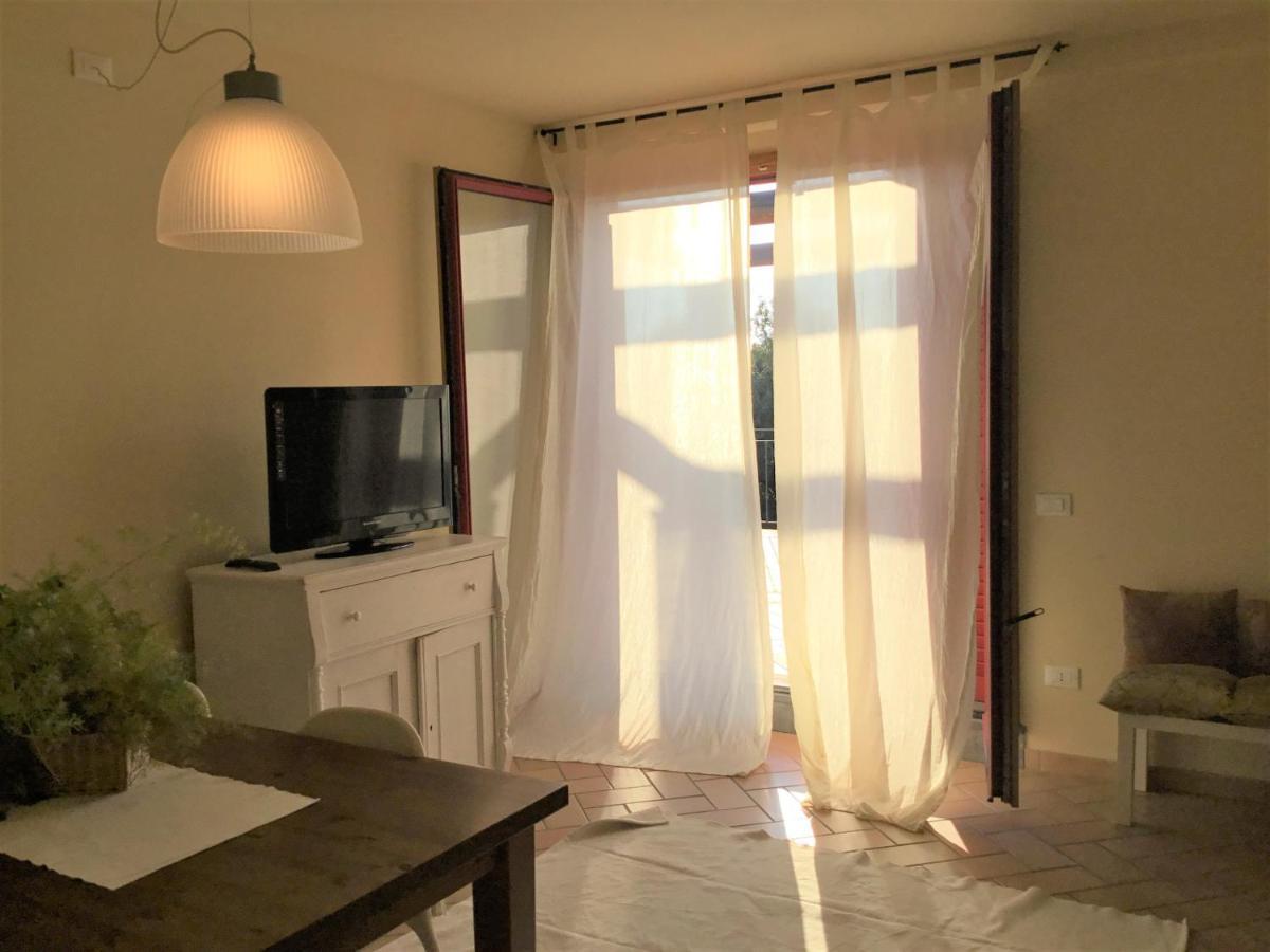 Residence Solalto San Vincenzo Buitenkant foto