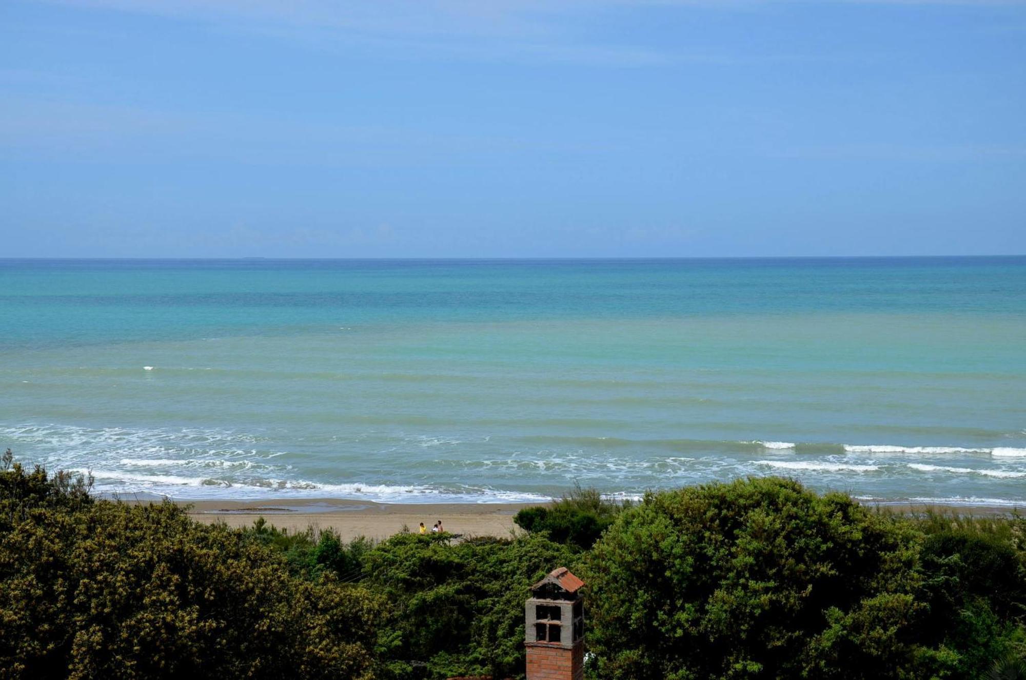 Residence Solalto San Vincenzo Buitenkant foto