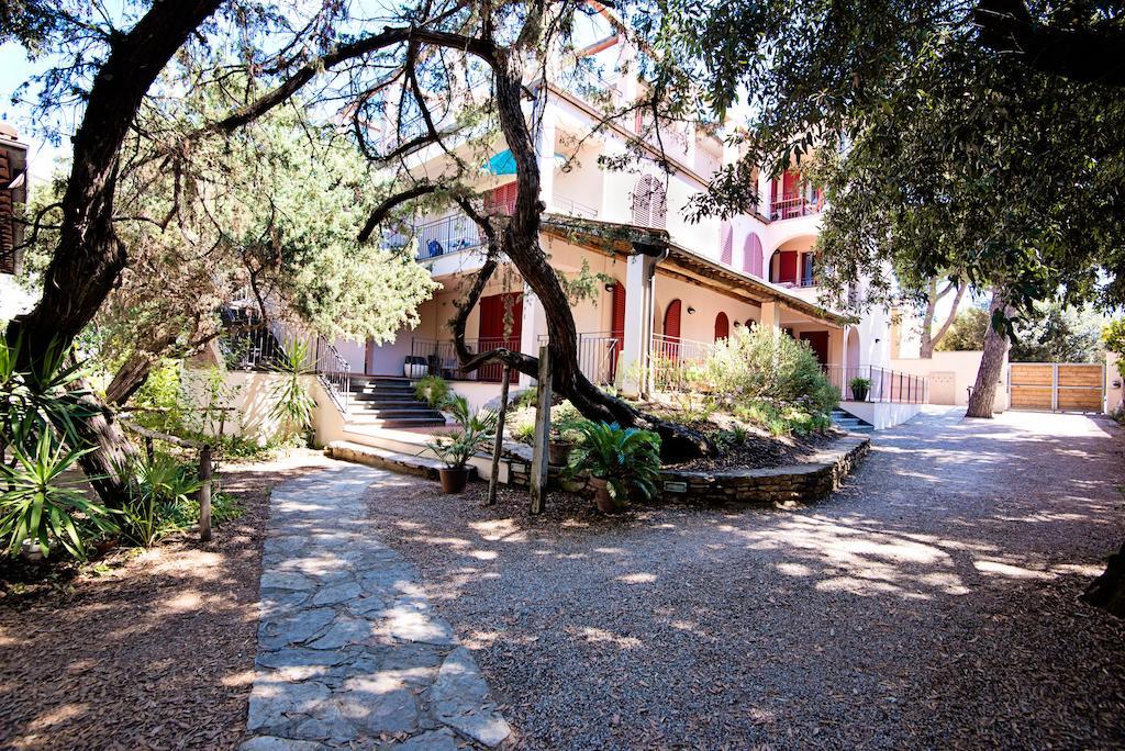 Residence Solalto San Vincenzo Buitenkant foto